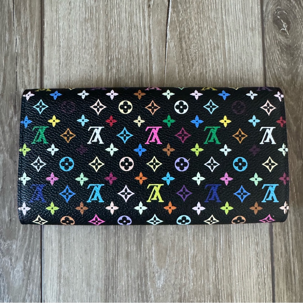 🎉SOLD🎉Louis Vuitton Black Murakami Sarah Wallet - Picture 2 of 6